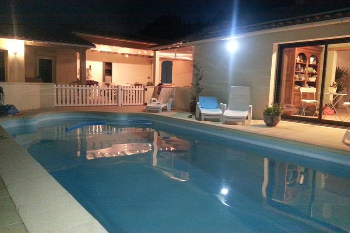 Pet Friendly House with Private Swimming Pool