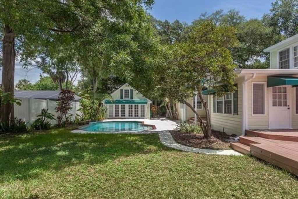 Pet Friendly Vacation Rentals In Plant City Fl Bringfido
