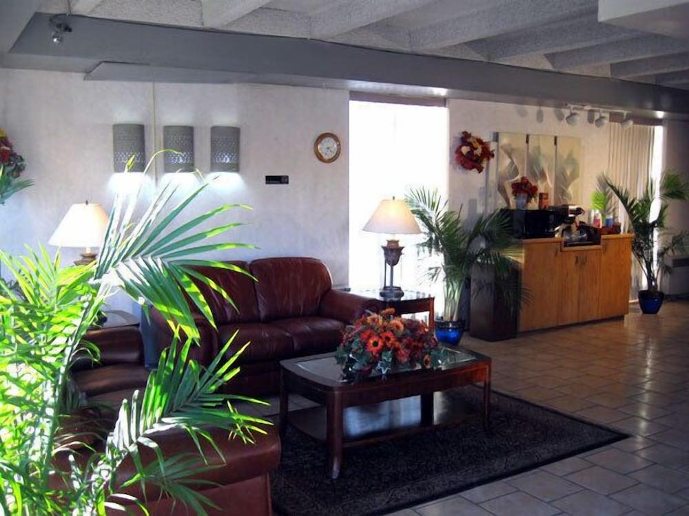 Santa Fe Inn Pueblo Pet Policy