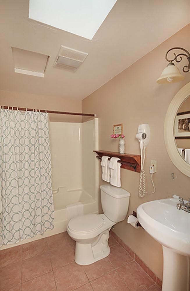 Rio Villa Beach Resort Pet Policy - 
