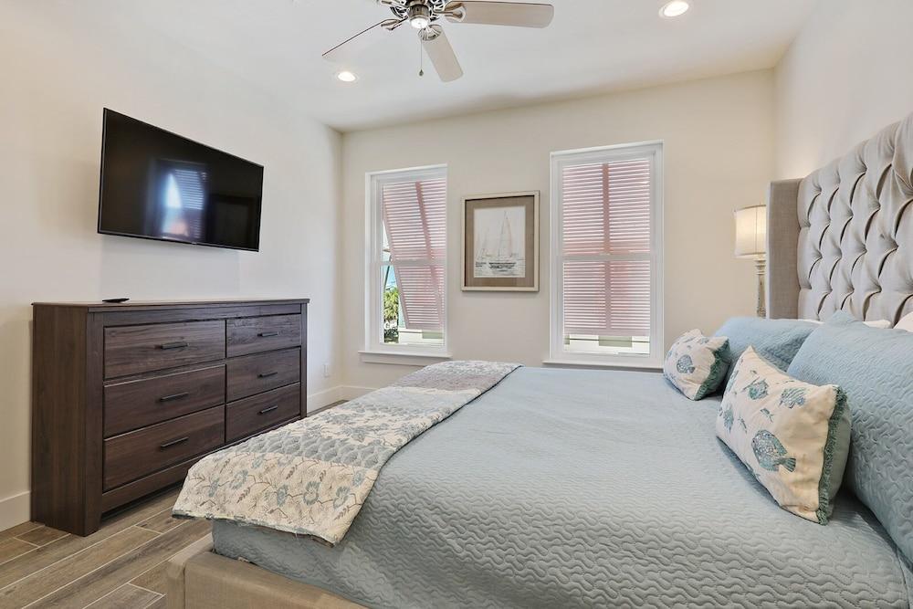 Hammock Dunes Pet Policy