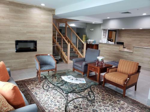 Pet Friendly Country Inn & Suites by Radisson Rock Hill SC