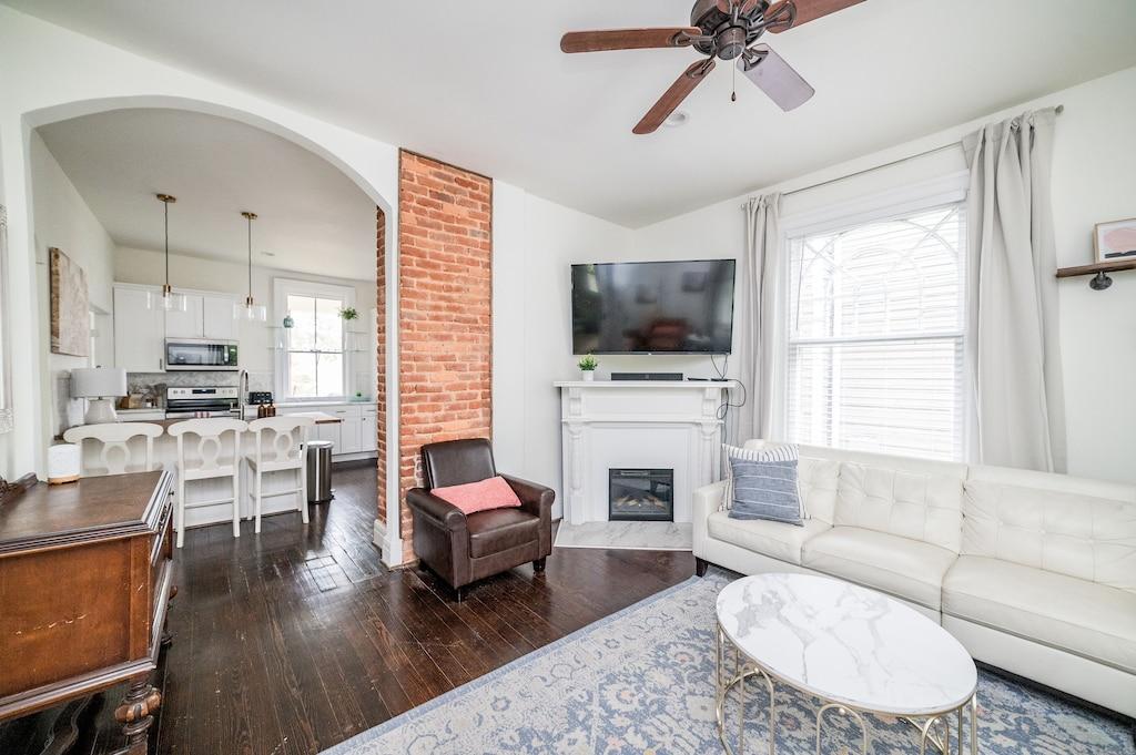 Harrison House Pet Policy