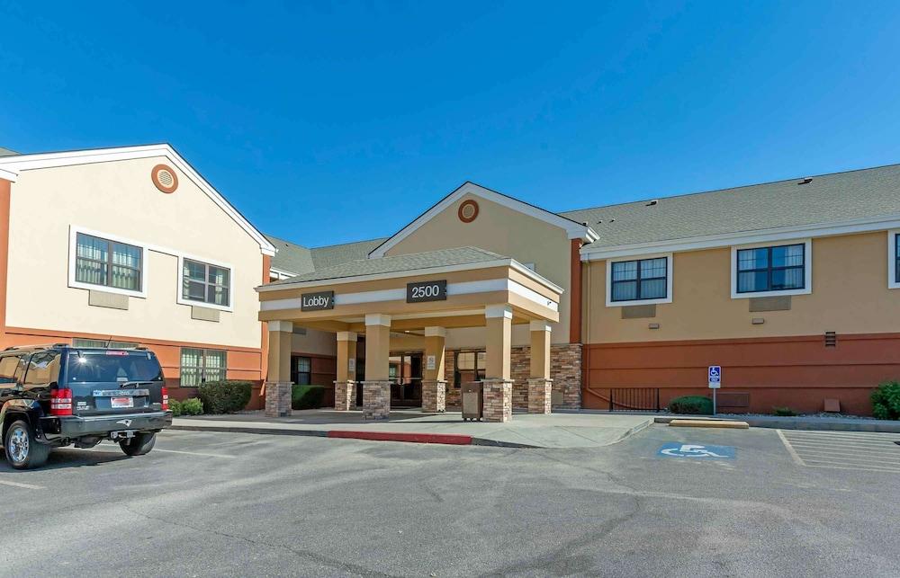 Pet Friendly Extended Stay America Suites Boise Airport