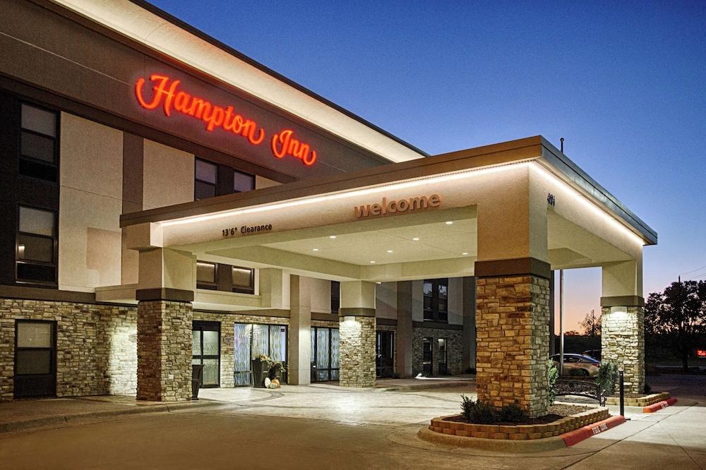 Hampton Inn Salina Pet Policy