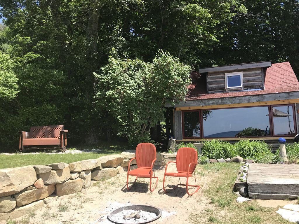 Pet Friendly Vacation Rentals in Michigan BringFido