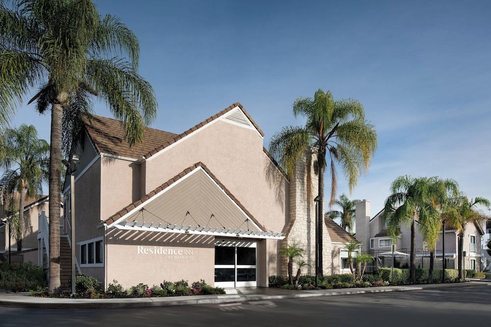 Pet Friendly Residence Inn by Marriott Anaheim Placentia Fullerton