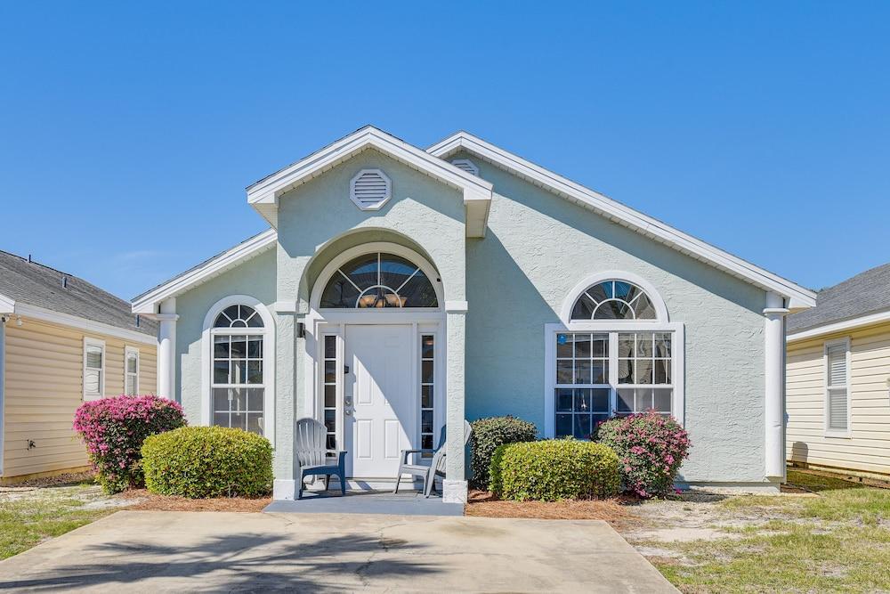 Charming PCB Home 1 Mi to Beach Access Pet Policy