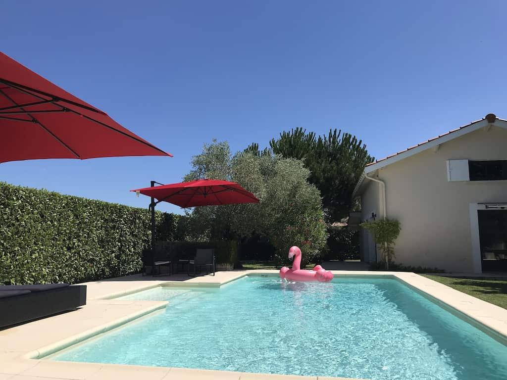 Pet Friendly Cottage with Pool in the Heart of the Wine Route