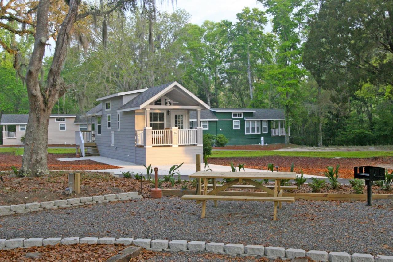 Pet Friendly Live Oak Landing