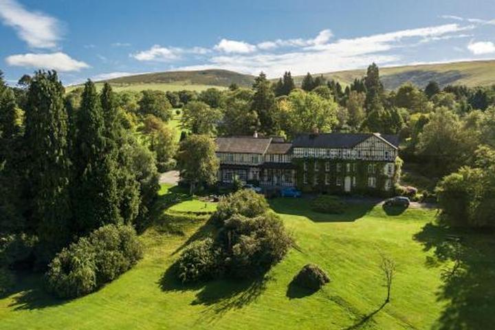 Pet Friendly The Lake Country House Hotel & Spa