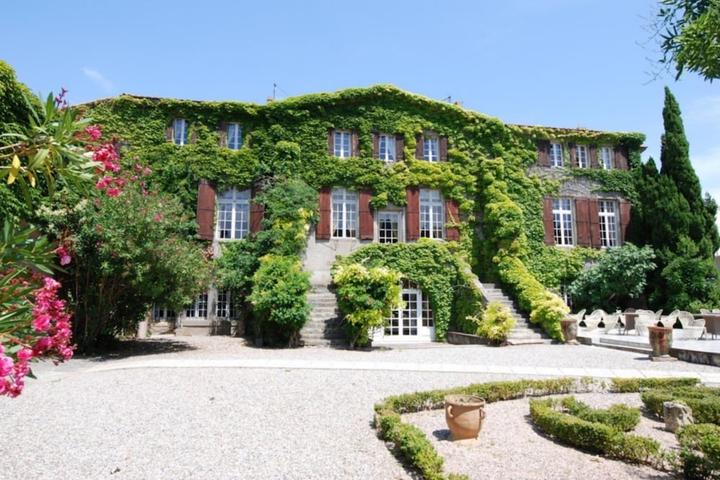 Pet Friendly Château de Floure & Spa