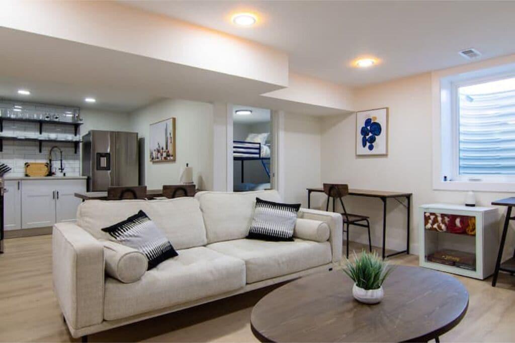 Stylish 3Bedroom Englewood Retreat Pet Policy