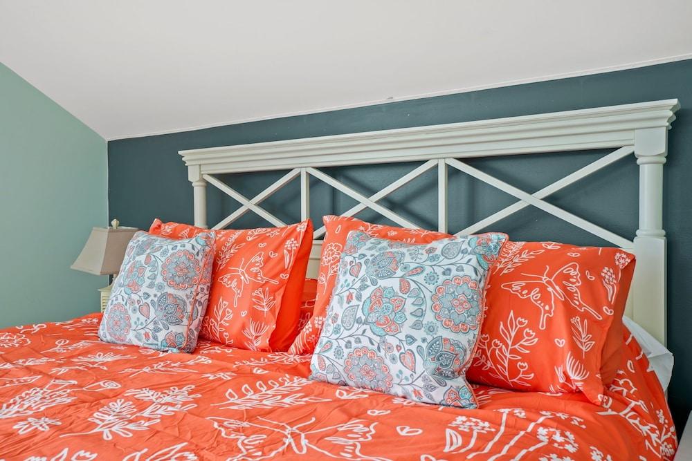 Pet Friendly Ideal for a Family Getaway in Montego Bay