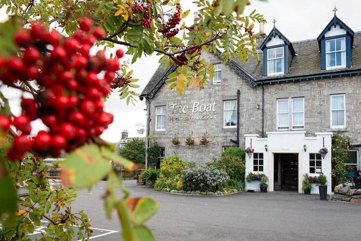 Pet Friendly The Boat Hotel