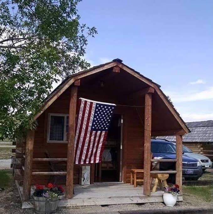 Pet Friendly Hotels in Fairfield, MT BringFido