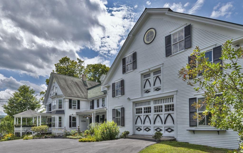 Bradford Village Inn Pet Policy