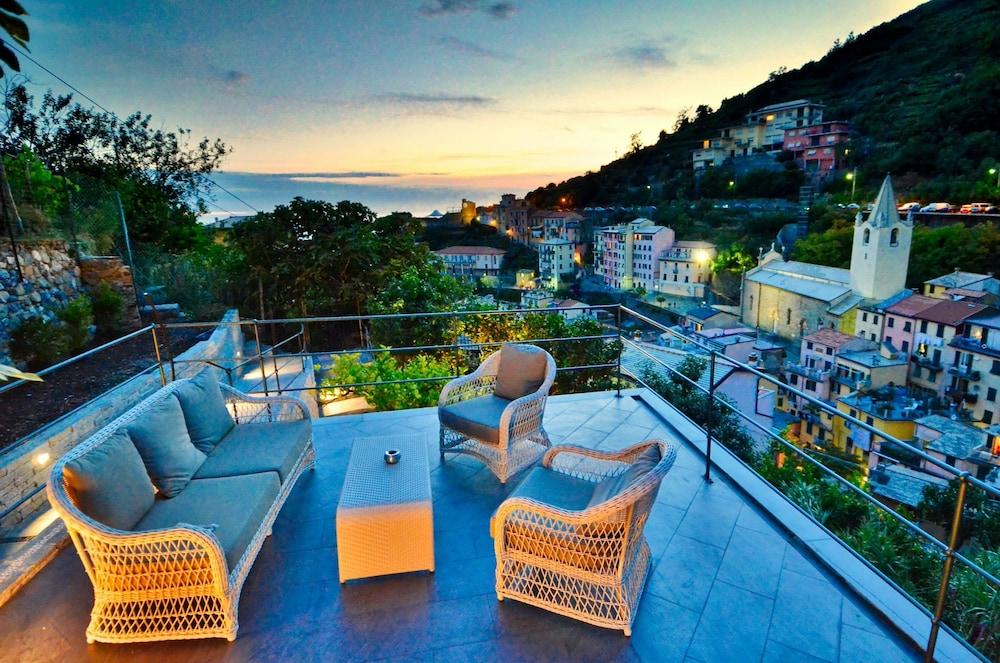 Pet Friendly Cinqueterre Residence