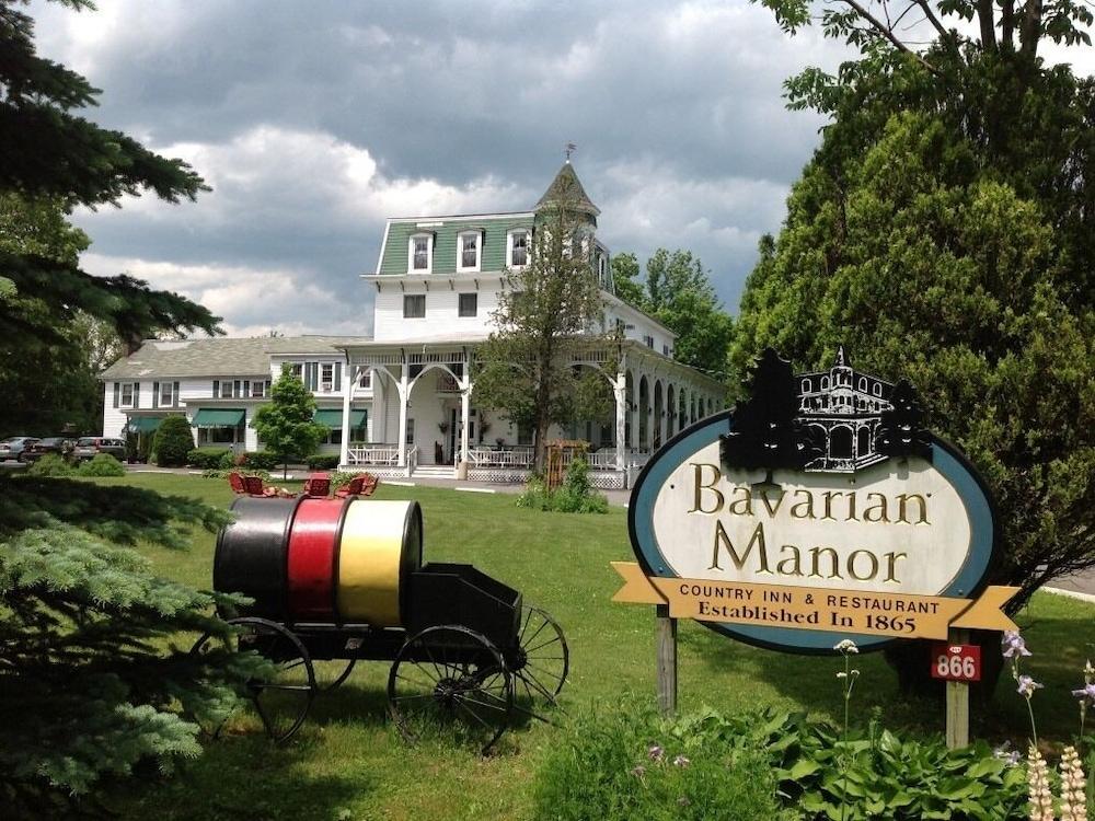 Pet Friendly Bavarian Manor Country Inn & Restaurant