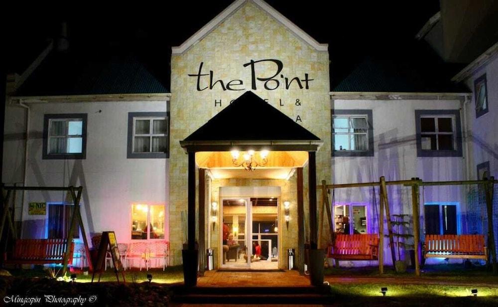 Pet Friendly The Point Hotel & Spa