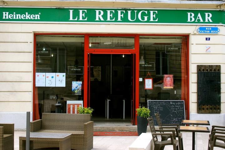 Pet Friendly Hôtel Restaurant Le Refuge