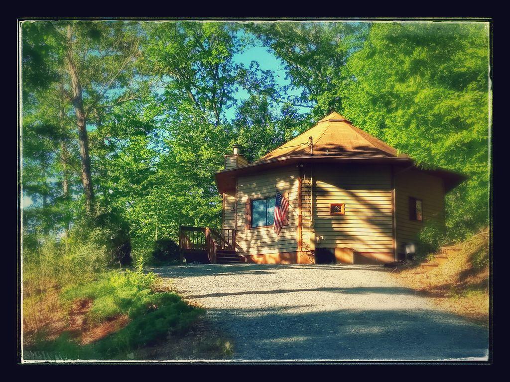 Pet Friendly Vacation Rentals In Dawsonville Ga Bringfido