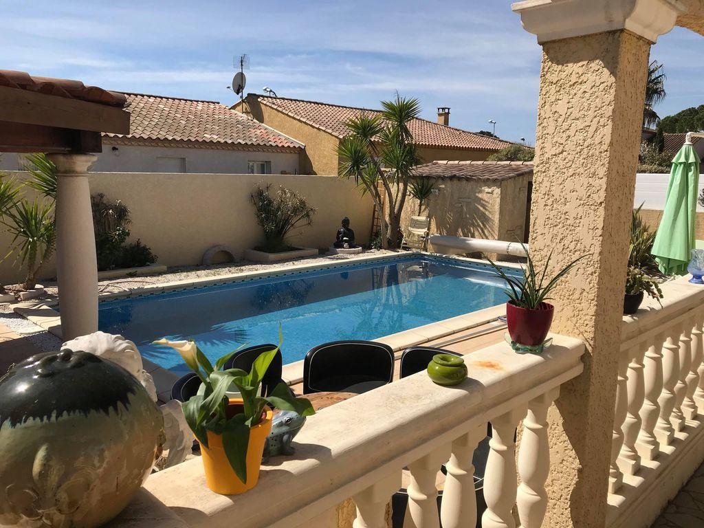 Pet Friendly Villa Full Feet in the South of France