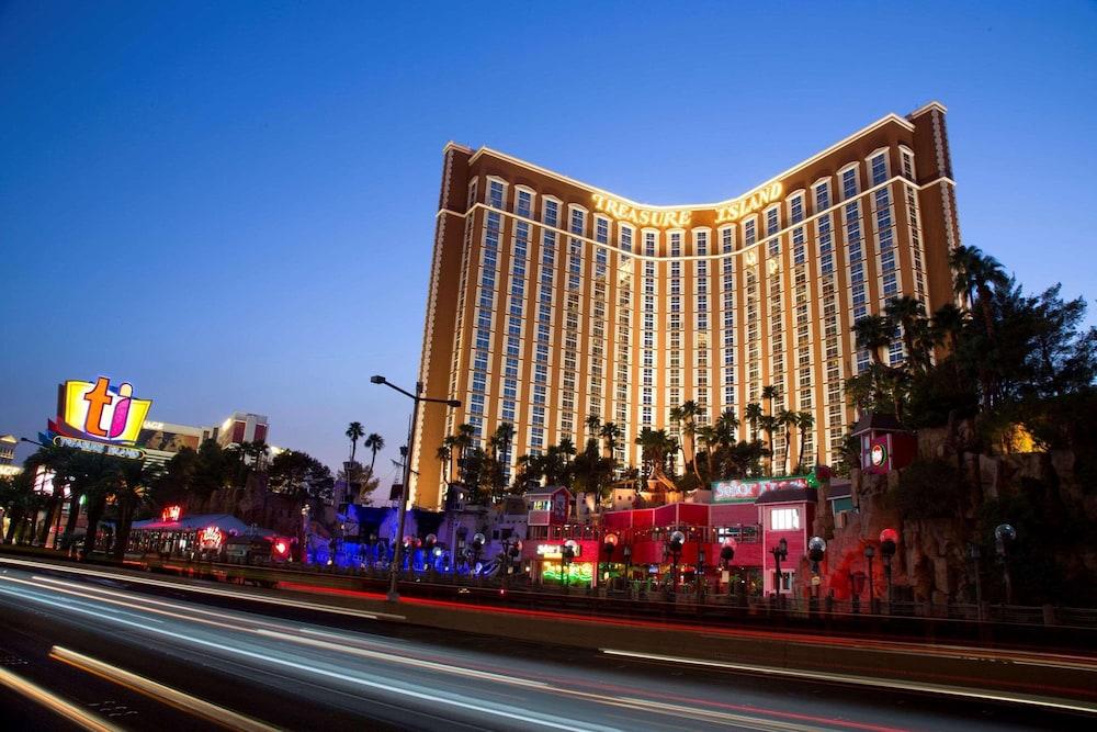 Treasure Island TI Las Vegas Hotel Casino a Radisson Hotel Pet Policy