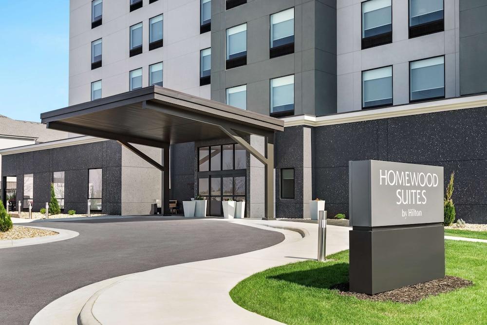 Pet Friendly Homewood Suites by Hilton Springfield Medical District