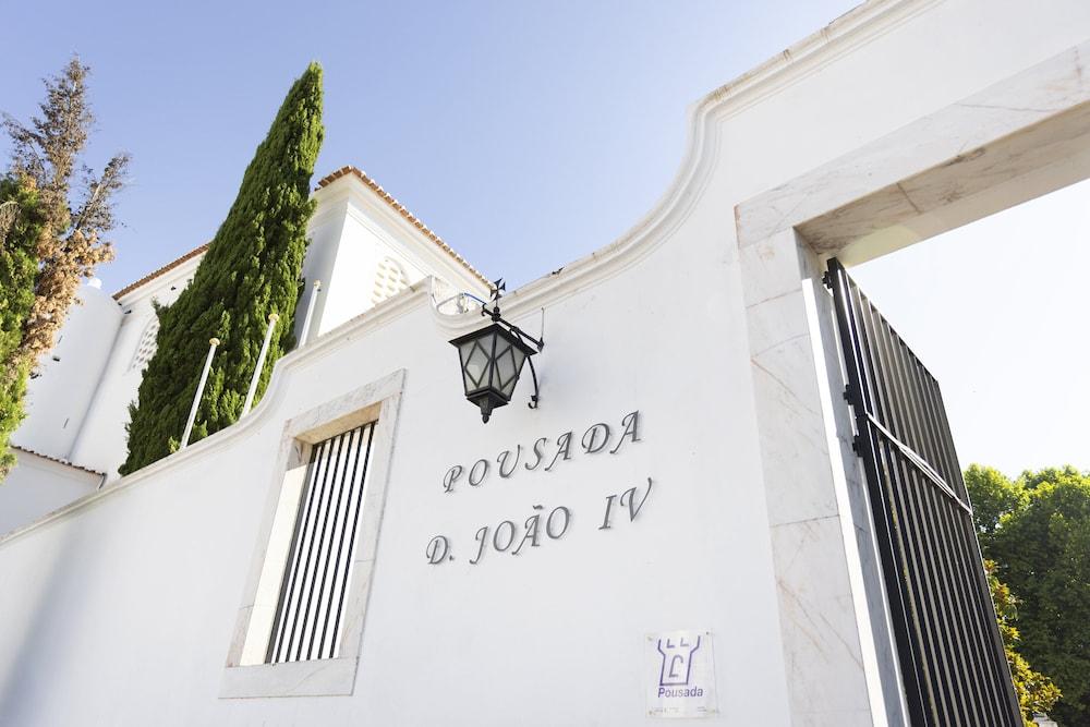 Pet Friendly Pousada Convento de Vila Viçosa - Historic Hotel