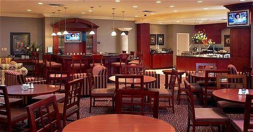 Pet Friendly Hotels In Hamilton On Bringfido