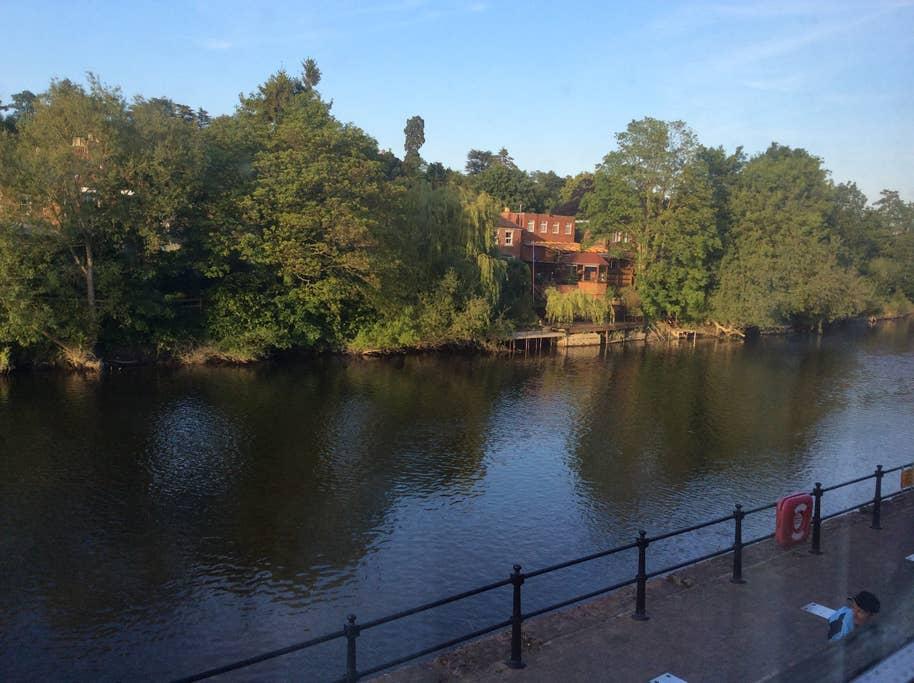 Pet Friendly Stourport on Severn Airbnb Rentals