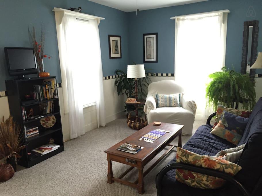 Ithaca Airbnb Rentals Pet Policy