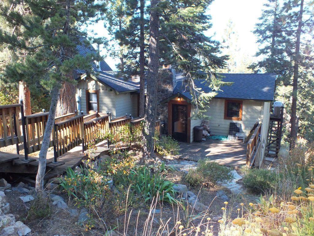 3 Bedroom North Lake Tahoe Cabin With Deck Pet Policy