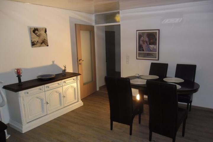 Pet Friendly Spacious 2 Room Apartment with Sauna