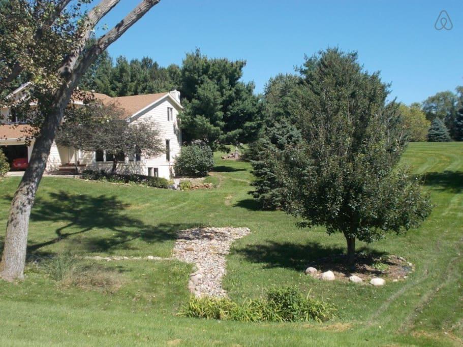 West Des Moines Airbnb Rentals Pet Policy