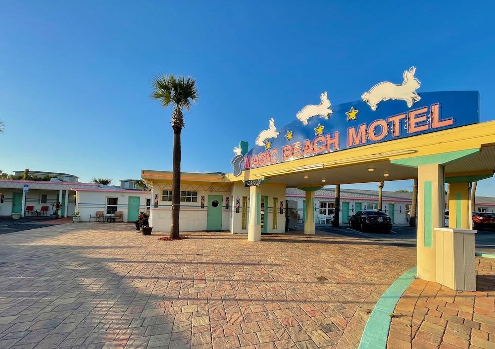 Pet Friendly Magic Beach Motel