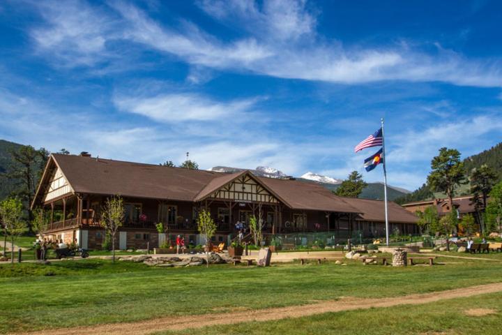 Pet Friendly Hotels in Estes Park, CO BringFido