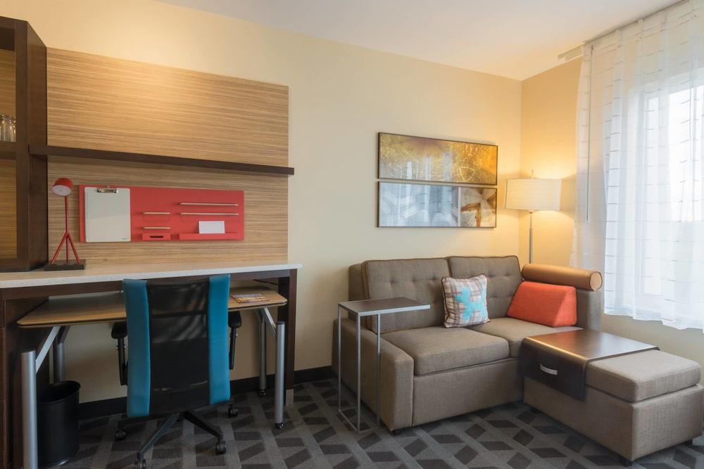 Pet Friendly TownePlace Suites by Marriott Syracuse Liverpool