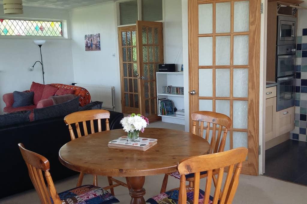 Pet Friendly Rottingdean Airbnb Rentals