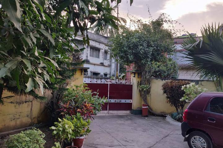 Pet Friendly Bolpur Airbnb Rentals