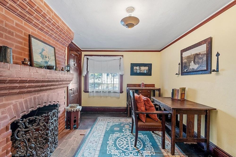 Copper Beech House Pet Policy