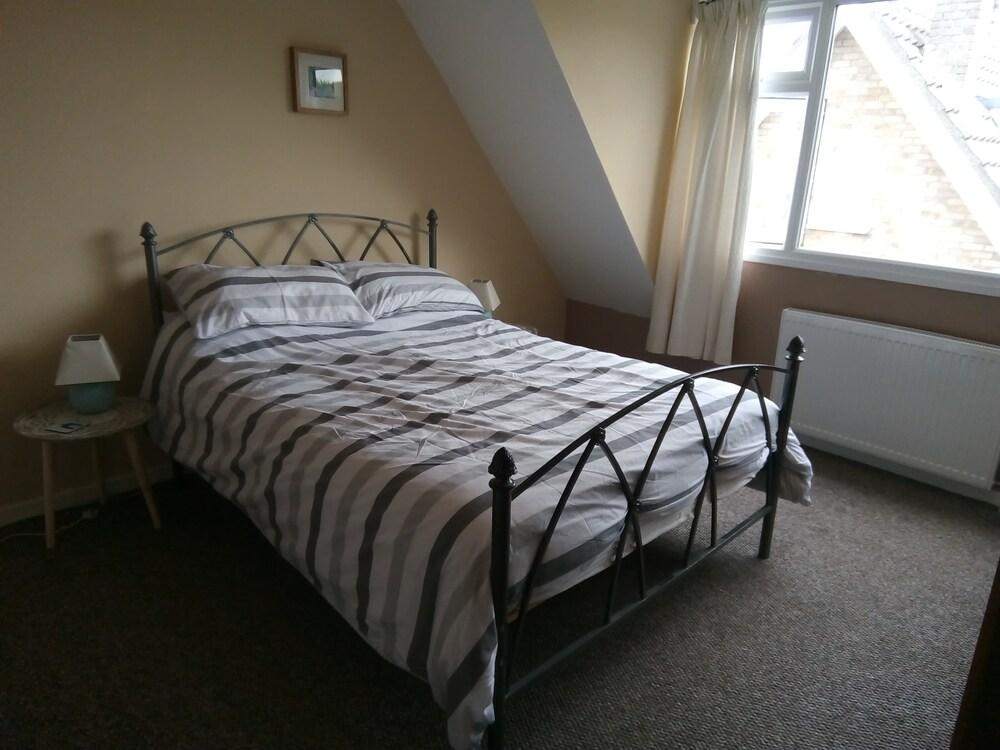 Pet Friendly Self Catering Cottage
