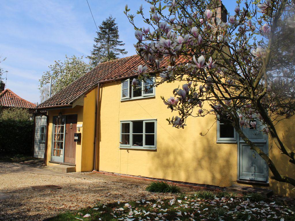 Pet Friendly Westfield Tranquil Countryside Cottage