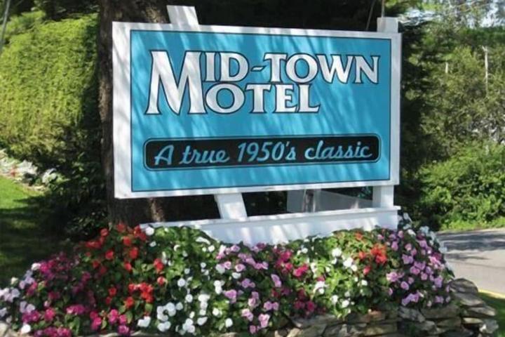 Pet Friendly Mid-Town Motel