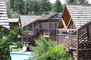 lodging in winthrop wa pet friendly