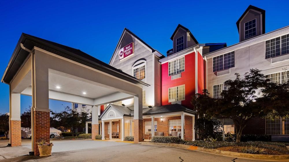 Pet Friendly Best Western Plus Lake Lanier Gainesville Hotel & Suites