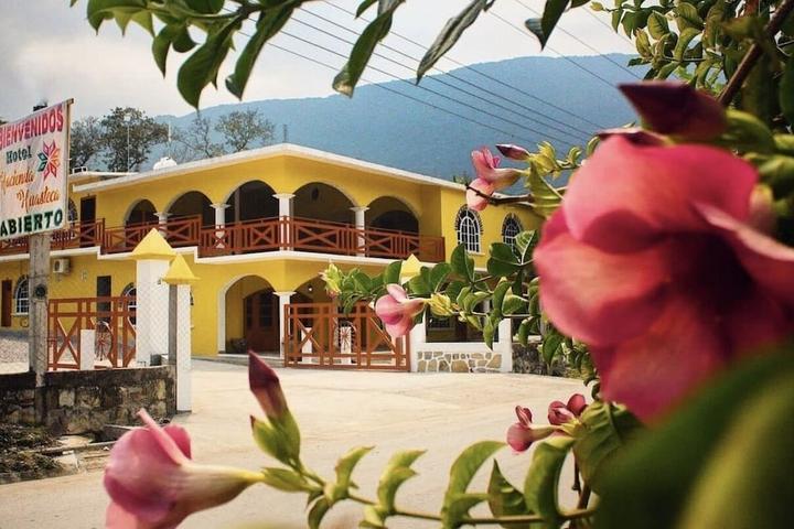 Pet Friendly Hotel Hacienda Huasteca