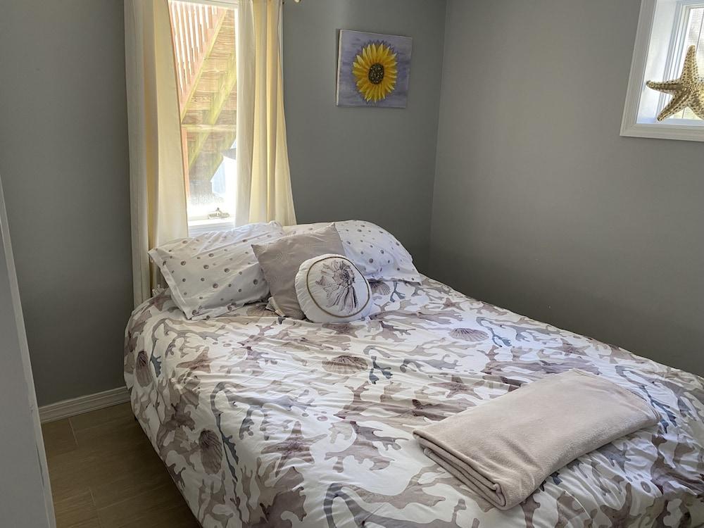 First Floor Oceanside Condo in Central Location Pet Policy