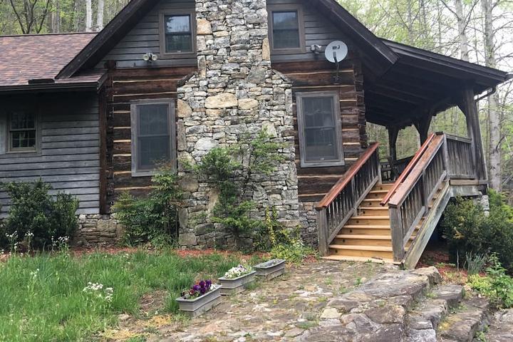 Pet Friendly Hotels In Canton Nc Bringfido